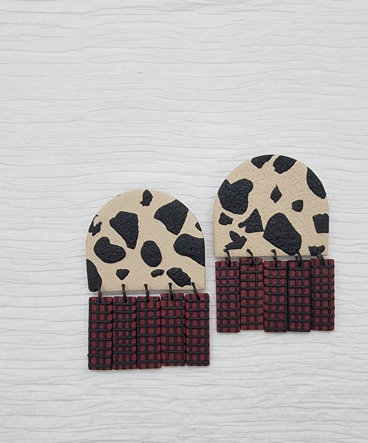 Nola - Cow prints/Burgundy