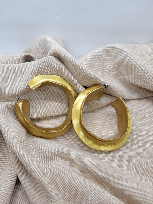 Cleo hoops