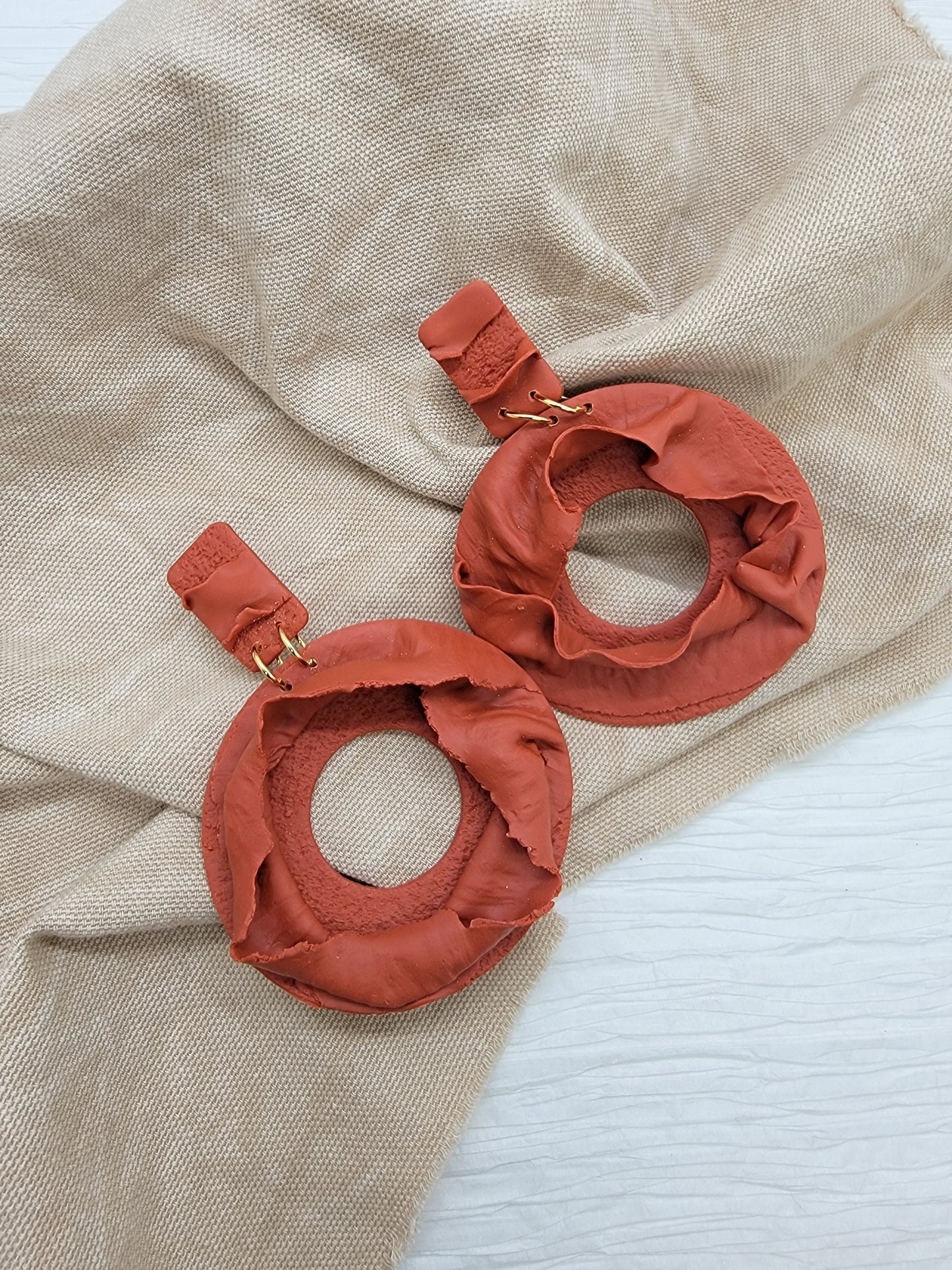 Organic dangle - Burnt Orange
